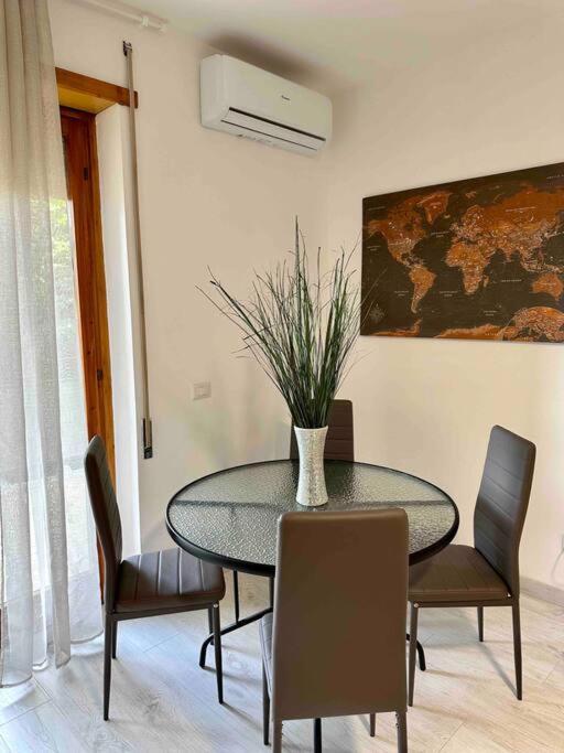Appartamento Luminoso Domus Eur Рим Екстериор снимка