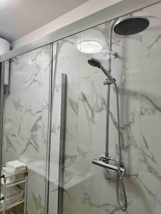 Appartamento Luminoso Domus Eur Рим Екстериор снимка